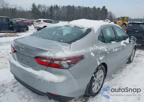 2021 Toyota Camry Le from USA, damaged, VIN 4T1R11AK6MU475706